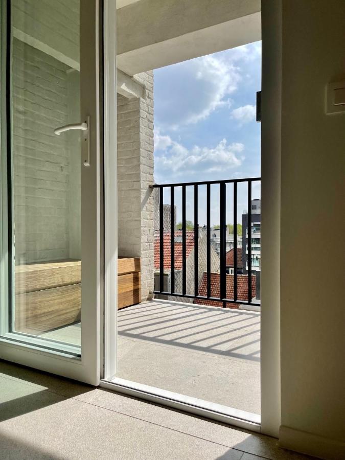 Zeedijk Oostduinkerke Frontaal Zeezicht - Volledig Gerenoveerd 2022! Apartment ภายนอก รูปภาพ